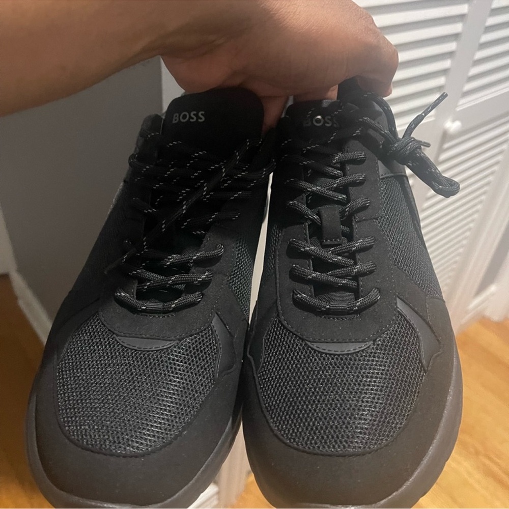 Boss Men's Charcoal Sneakers Sz 13 (46)